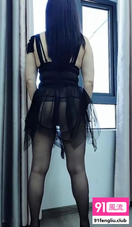 丰硕肥臀骚姐姐